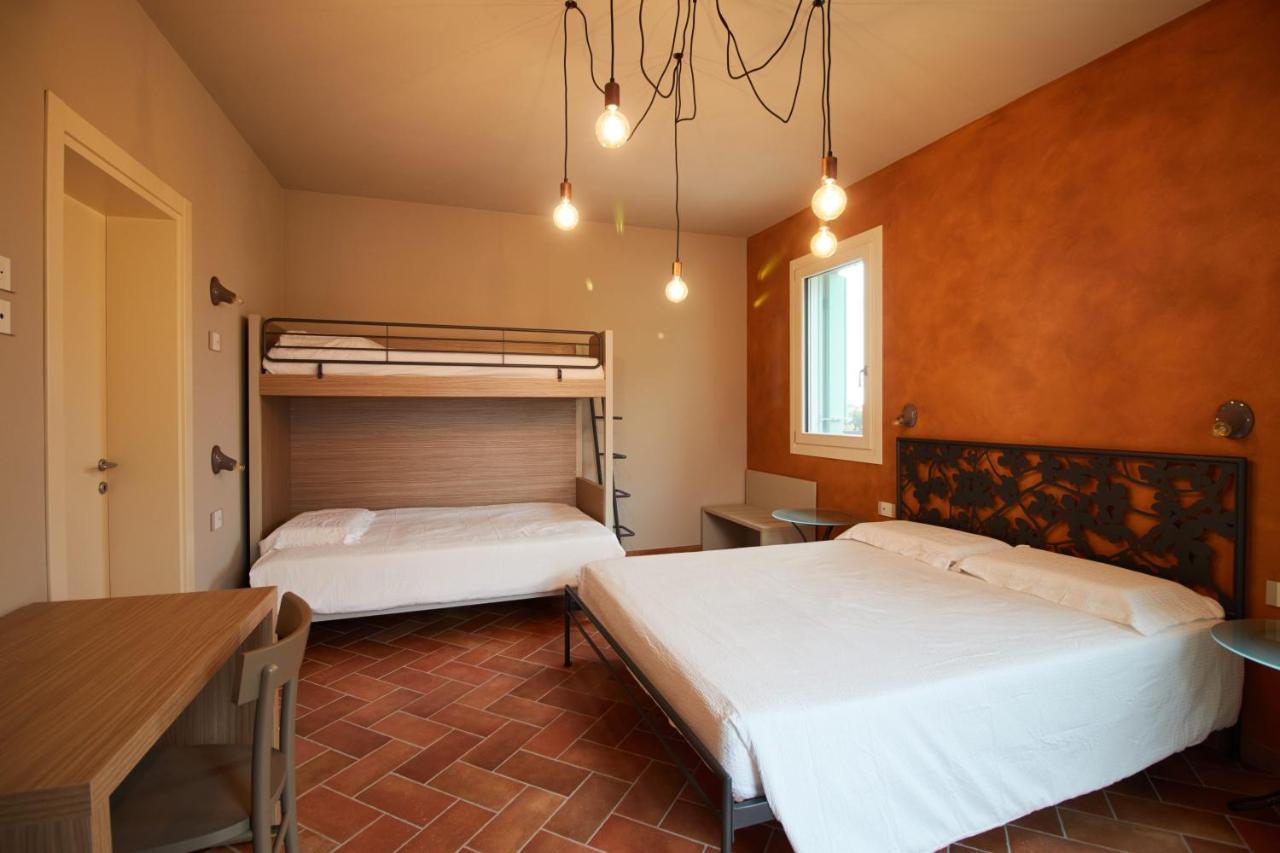 B&B Casa Campagnari Roverbella Esterno foto